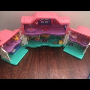 little people house